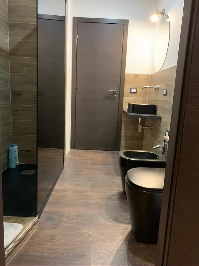 Suite Lame 37 Rental Rooms Bologna 3*,